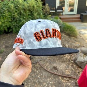 ⚾️🖤🧡Genuine Major League Baseball San Francisco Giants Fanatics Fitted Hat🧢 🌉